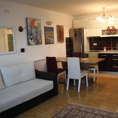 Apartments Town Center Sarajevo Room photo